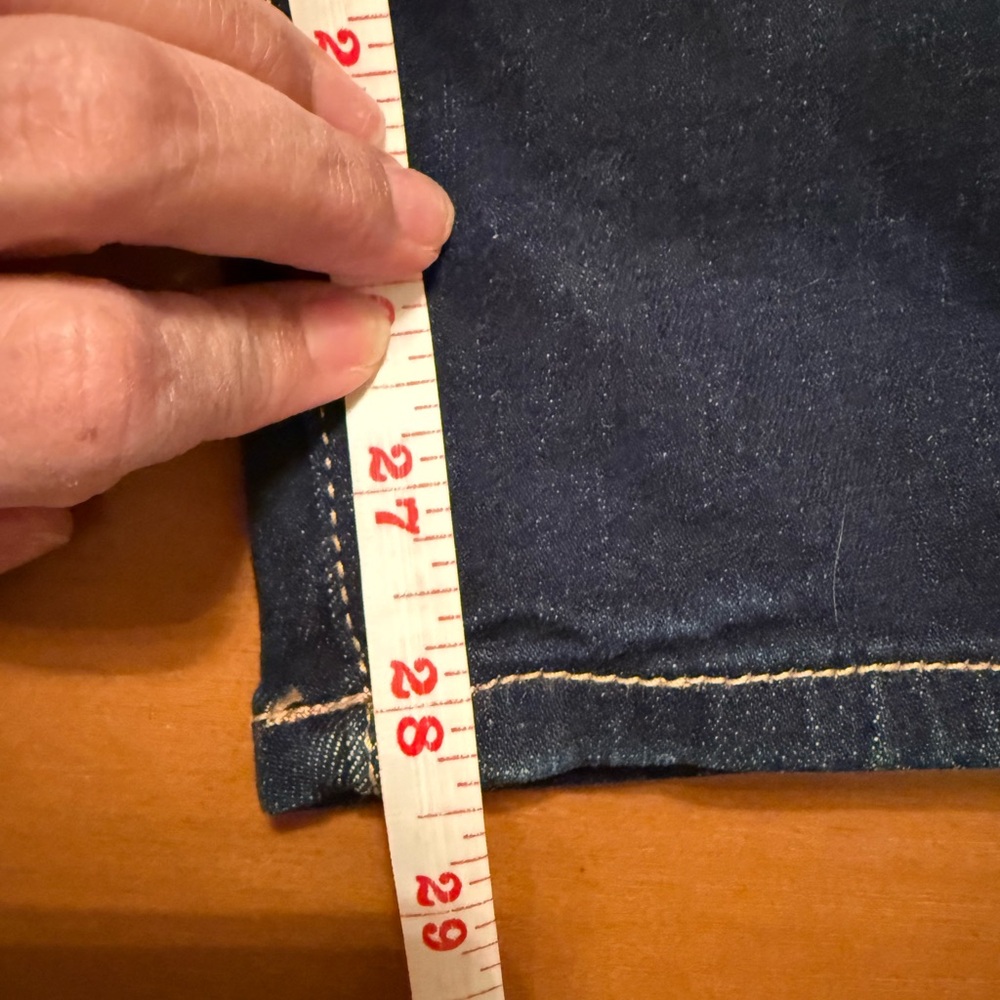 American Eagle Outfitters Women's Dark Blue Skinny Jeans - Picture 7 of 7